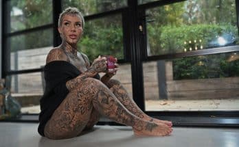 Amy Carroll - Stronger Than Scars