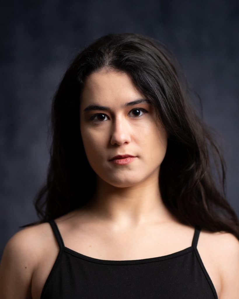 Ariella Carmell - The Writer’s Den